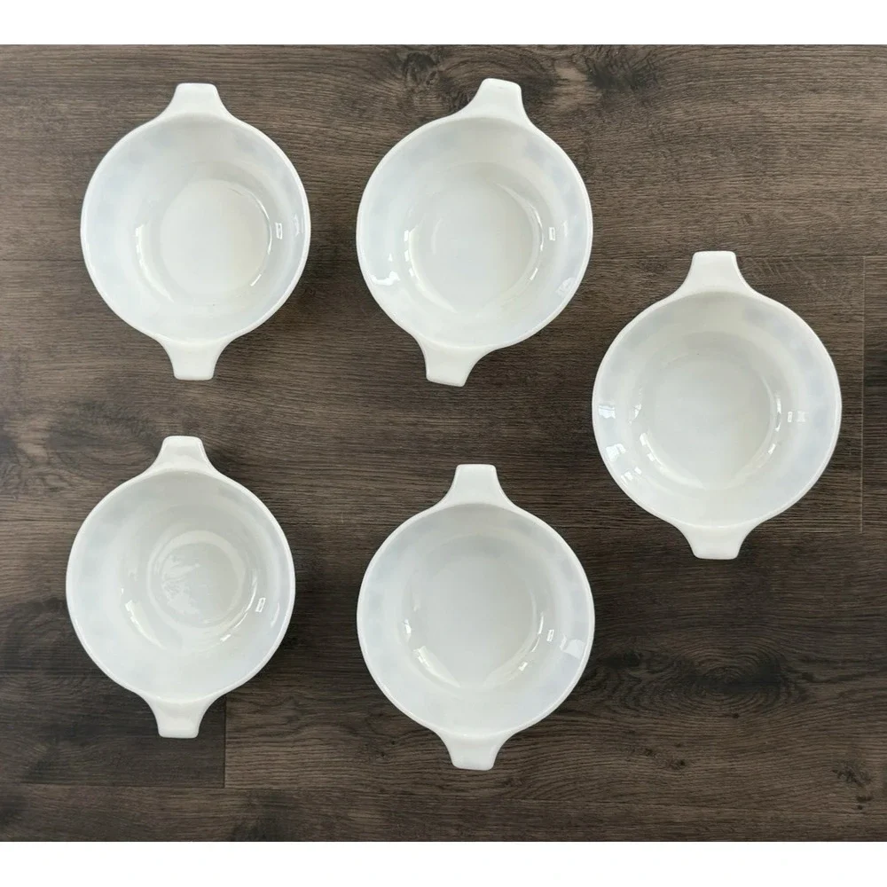 Vintage JAJ Pyrex Small 6